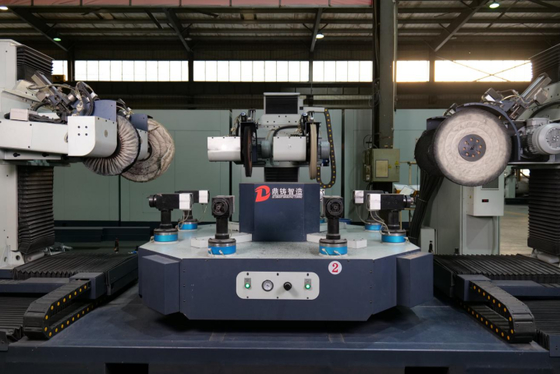 kopen 6-assige CNC-poetsmachine met draaitafel voor meerstationsbewerking online vervaardiging