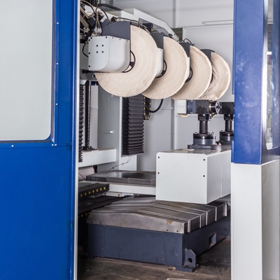 Industriële Vier Posten die Machine voor Sanitaire Warenmontage oppoetsen