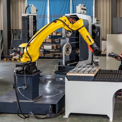 Door Handle Robot Buffing Machine, Robotic Cell Metal Deburring Machine Voor Gordel Polijsten Door Handles