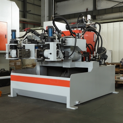 Gravity die gietmachine 2350 x 2100 x 1860 mm messing grootte kan worden gebruikt om kranen te maken kleppen watermeters enz.