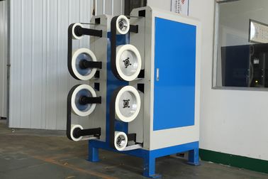 het Oppoetsen van 11KW 380v Robotachtige Machine Vlakslijpen/Rand die/Lassen het Malen Deburring