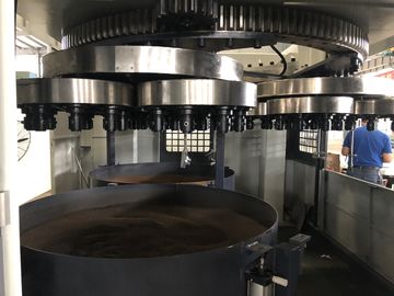Platen het Robotachtige Malen en Auto Oppoetsende Machine voor de Deurhandvat van de Zinklegering