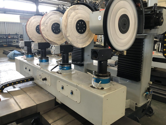 Cnc slijpmachine Max. hoge snelheid. voor 6 assen Vier stations Automatische polijstmachine